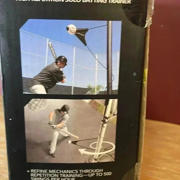 NIB SKLZ Hit-A-Way Batting Trainer - Picture 4 of 9